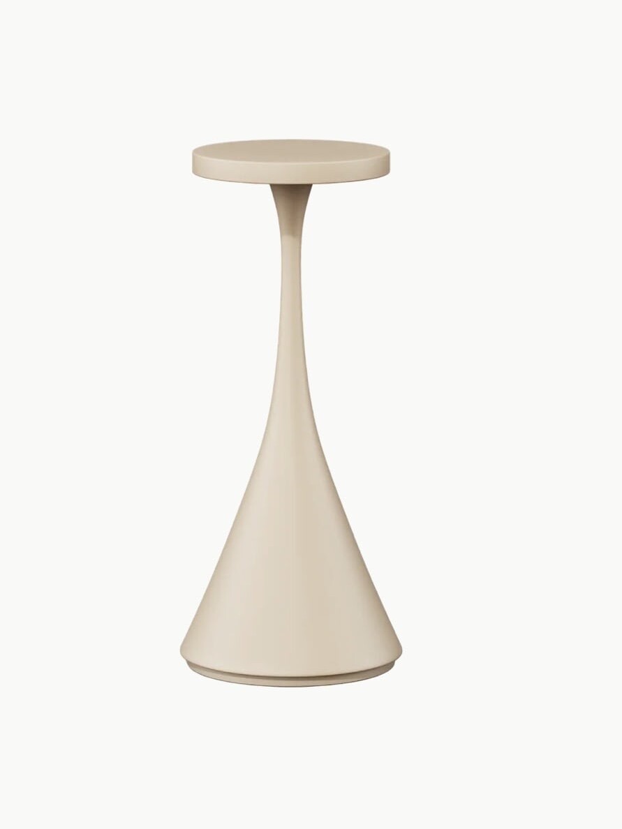 Qoozii Bora Sable Water Resist Rechargeable